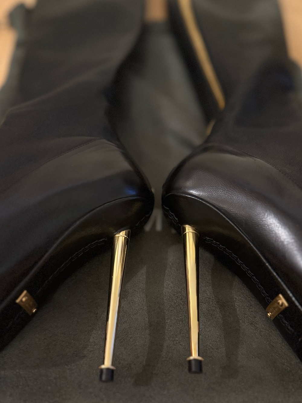 Tom Ford Black Over-the-Knee Boots with Gold Rear Zipper - Picture 12 of 14